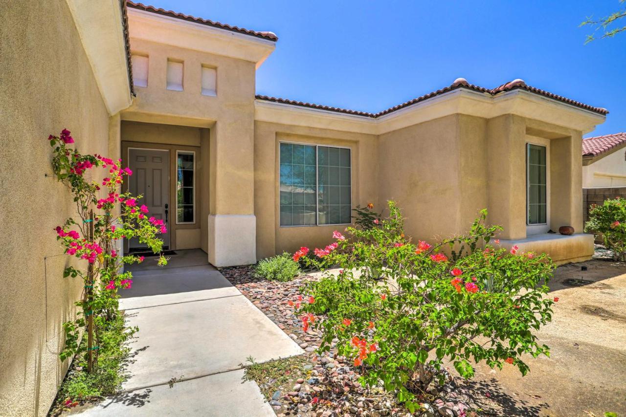 Updated And Modern Palm Desert Hideaway With Pool Villa Exterior photo